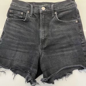 Denim Forum The Arlo Short